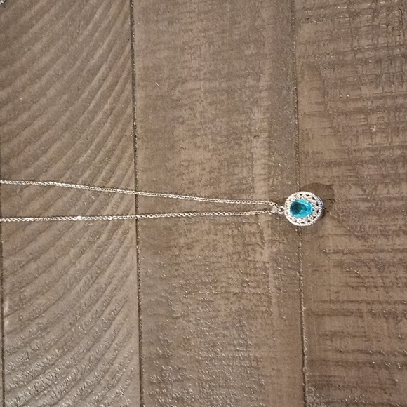 Blue topaz and cz necklace - Picture 2 of 2